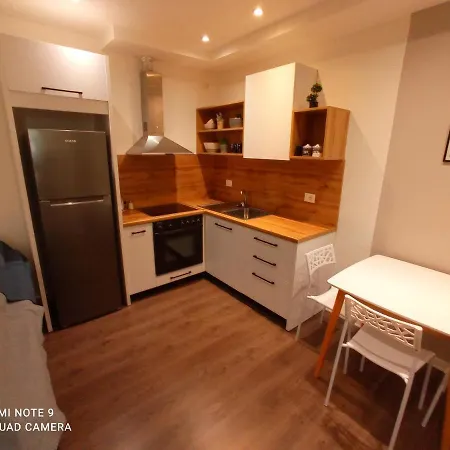 Tirana Apartment Garda Exterior photo