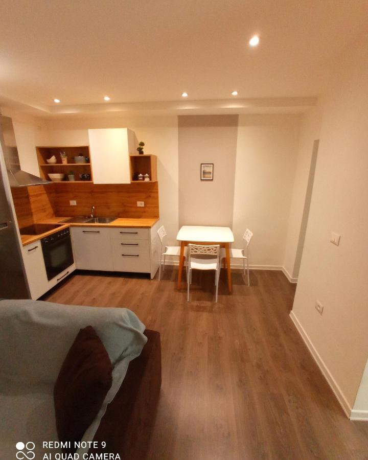 Apartment Garda *