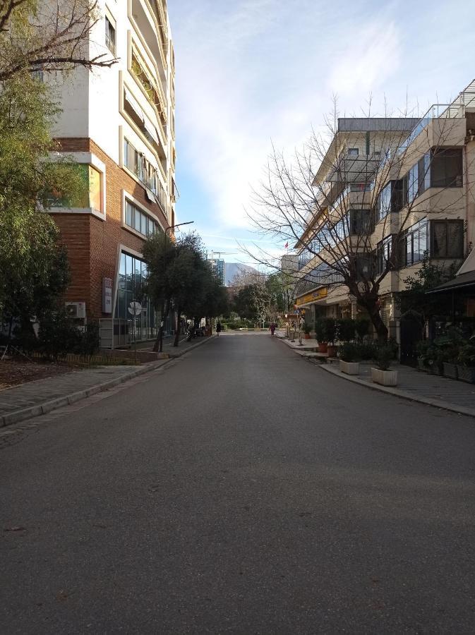 Garda Tirana
